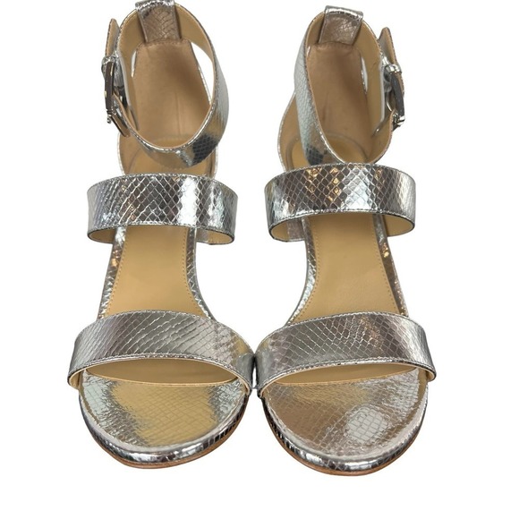 MICHAEL MICHAEL KORS AMAL HEELED SANDALS IN SILVER NWOB WOMEN'S SIZE 7.5 - Picture 3 of 14